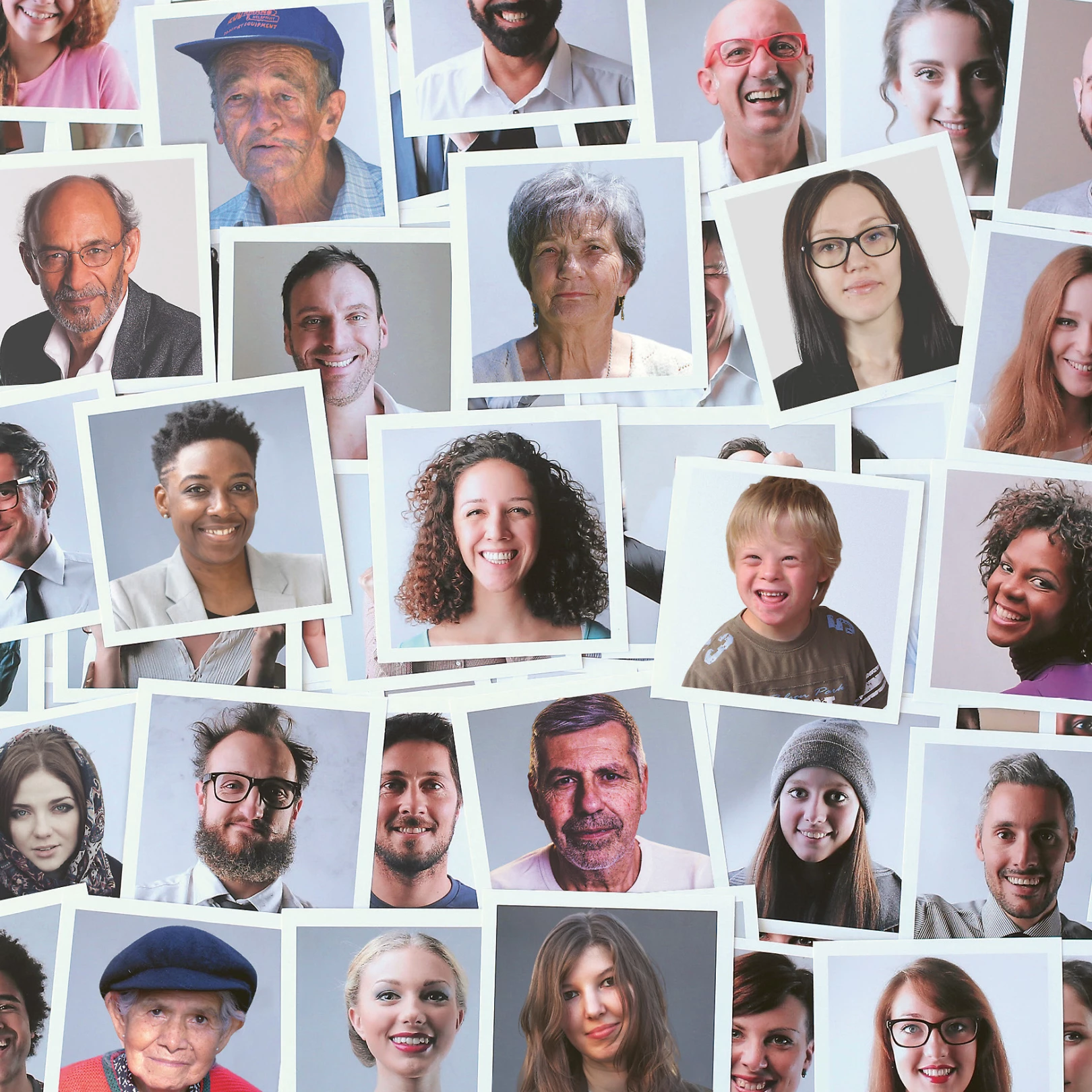 Der Sozialpreis der Aargauer Landeskirchen und von benevol Aargau verhilft Freiwilligen-Projekten zu mehr Öffentlichkeit und regt zur Nachahmung an. Die Bewerbungsfrist läuft bis zum 14. Juni 2026.