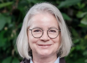 Portrait Foto von Jacqueline Kauer, Referentin benevol Aargau, Fachstelle für Freiwilligenarbeit